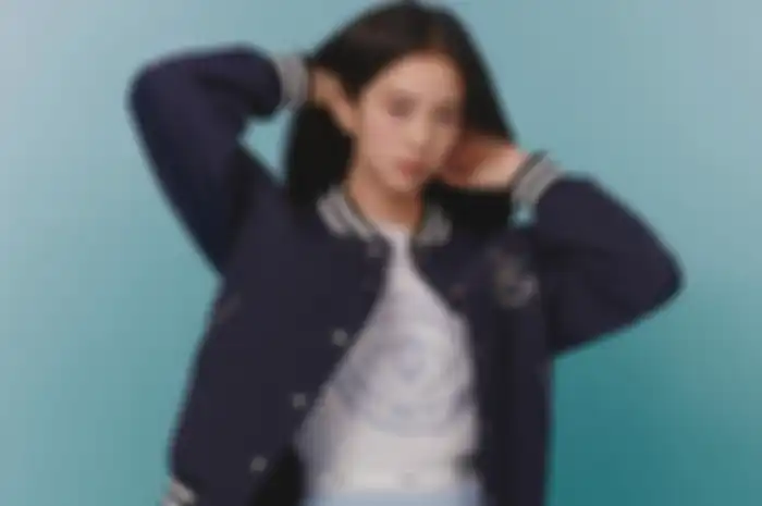 Jisoo BLACKPINK jadi brand ambassador merek fashion Dunts