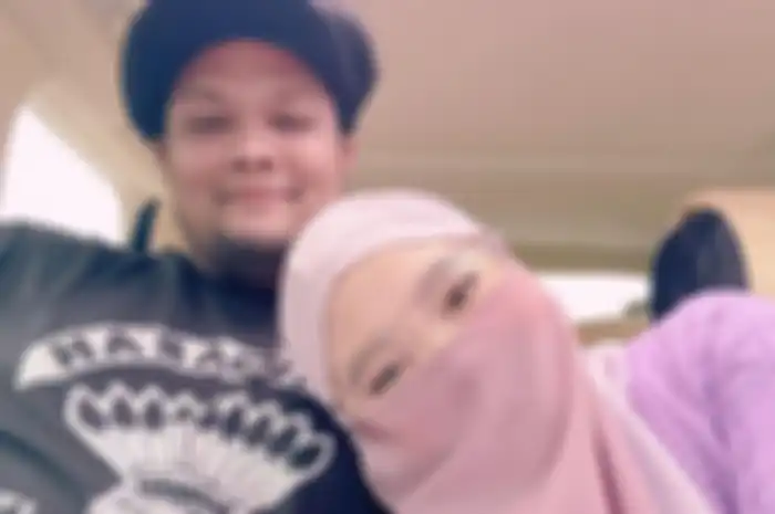 Terang-terangan Virgoun ketangkap basah selingkuh, Inara Rusli sampai saat ini masih mempertahankan rumah tangga.