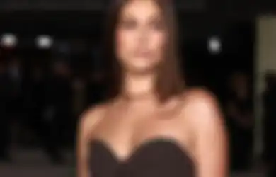 Bukan Hamil, Hailey Bieber Ternyata Sedang Idap Kista Ovarium