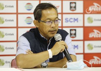 Geram dengan Wasit di Laga Persebaya Vs Persela, Aji Santoso Desak Liga 1 Pakai VAR