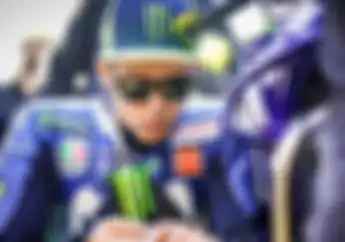 Sedih, Disaat Masalah Belum Terpecahkan, Valentino Rossi Malah Ditinggalkan Orang Terdekatnya