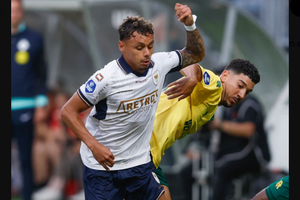 Dibela Pelatih Belanda, Pemain Keturunan Indonesia Cuma Korban: Akar Masalahnya Bukan Dia! 