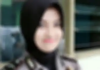 Polwan Cantik Bikin Klepek-klepek, Tapi Ada Fakta Unik Seputar Make-up Mereka