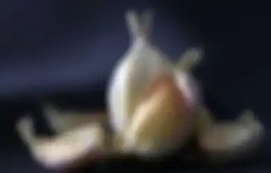 Tetangga Heran Lihat Satu Keluarga Jarang Masuk Rumah Sakit, Ternyata Rahasianya Cuma Rebus Bawang Putih Lalu Minum Airnya Hangat-hangat, Nyesal Baru Tahu