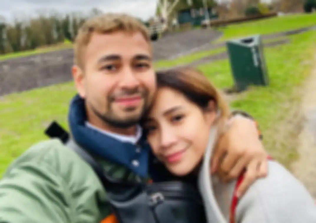 Pamer Foto Cium Mesra Raffi Ahmad di Paris, Nagita Slavina Justru Bikin Salfok Karena Pakai Tas Selempang Harga Rp217 Juta