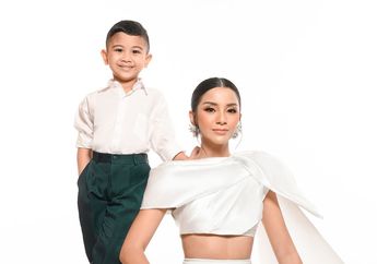 Tampil Bak Super Hero di Pemotretan dengan Sang Buah Hati, Intip Penampilan Kirana Larasati dan Kyo yang Tuai Pujian Netizen!