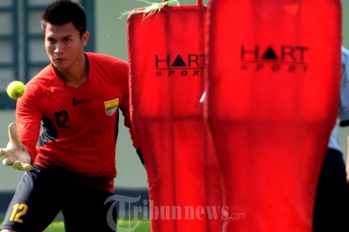 Shahar Ginanjar saat masih berkostum Persib Bandung pada latihan di Pusdik Pom, Cimahi, Rabu (22/5/2013).