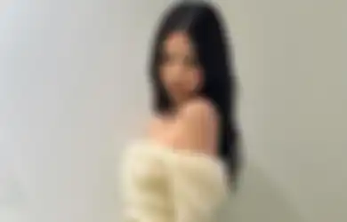 Jennie BLACKPINK Pakai Hijab di Abu Dhabi, Netizen Langsung Terpesona!