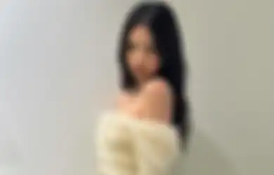 Jennie BLACKPINK Pakai Hijab di Abu Dhabi, Netizen Langsung Terpesona!