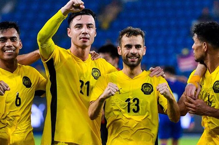 Selebrasi para pemain Timnas Malaysia saat menghadapi Timnas Laos dalam laga perdana Grup F Kualifikasi Piala Asia 2027.