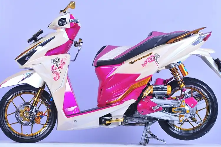 Honda Vario 150 Ini Bak Mawar Putih Yang Khusus Untuk Istri 