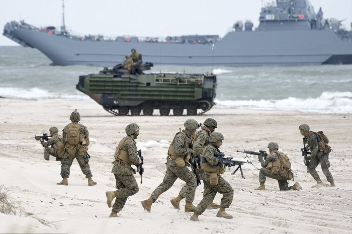 Militer AS.