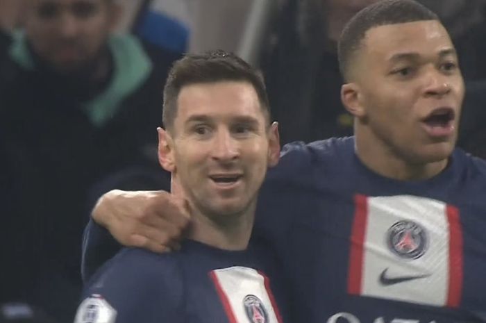 Lionel Messi dan Kylian Mbappe menjadi penentu kemenangan Paris Saint-Germain atas Olympique Marseille berkat kemenangan 3-0 dalam lanjutan laga Liga Prancis 2022-2023.