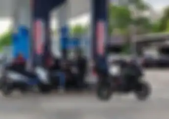 290 Km Bangkok ke Pattaya Pergi-Pulang Sambil Jajal Sokbreker YSS di Thailand
