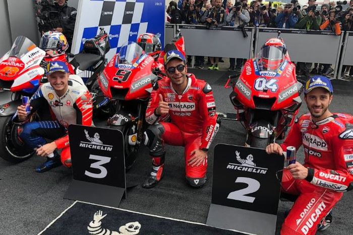 Para Pembalap Ducati, Jack Miller (kiri), Danilo Petrucci (tengah) dan Andrea Dovizioso (kanan)