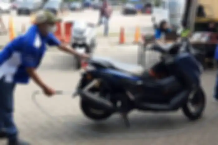 Yamaha beri gelar uji emisi gratis di Jakarta