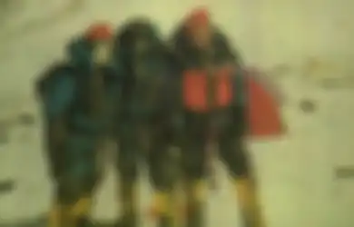 Asmujiono: Sosok Prajurit Kopassus 'Cebol' yang Gapai Puncak Everest