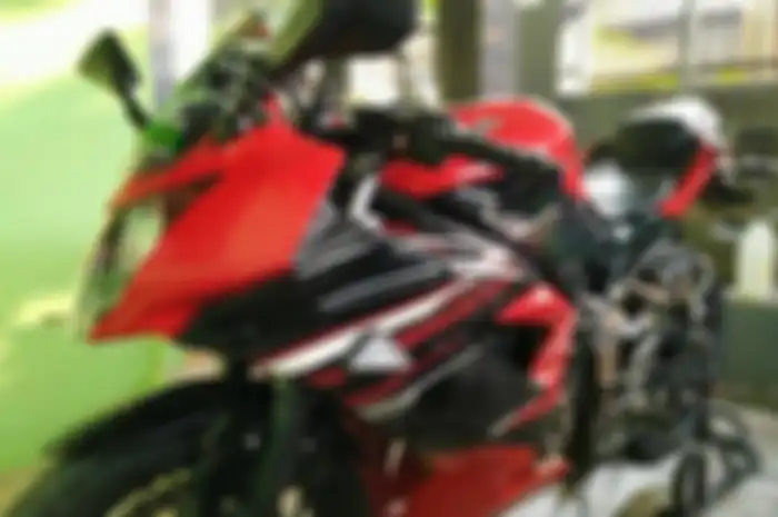 Kawasaki Ninja 250 RR Mono siap ditukar Yamaha NMAX.