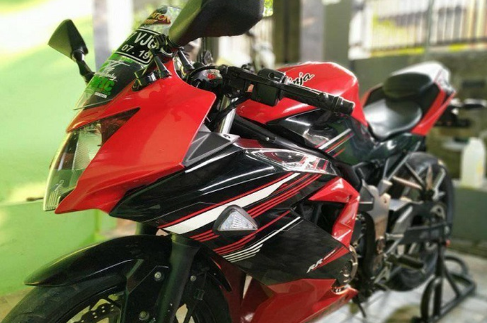 Kawasaki Ninja 250 RR Mono siap ditukar Yamaha NMAX.