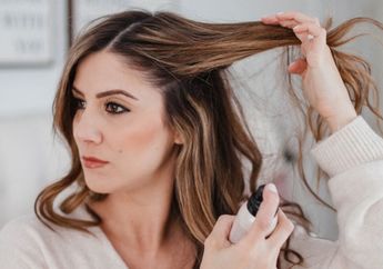 Rambut Lepek dan Bau? inilah Manfaat Penggunaan Dry Shampo yang Perlu Diketahui