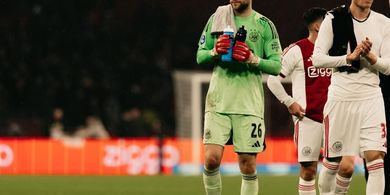 Rekap Eredivisie 2025-2026 - Maarten Paes Gagal ke Liga Champions, Gol Kiper Selamatkan Tim Papan Bawah