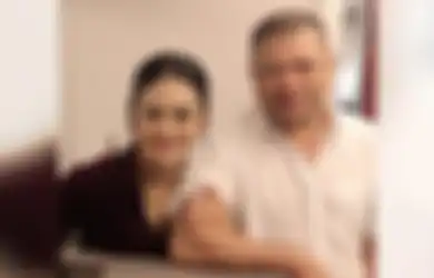 Nyaris Setahun Terjebak Lockdown di Timor Leste, Raul Lemos Akhirnya Pulang ke Indonesia, Krisdayanti Sambut dengan Lakukan Hal Romantis Ini