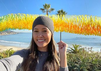 Mudik dari USA dan Jalani Karantina Mandiri 5 Hari di Hotel, Titi Rajo Bintang Bisa Bernapas Lega saat Kini Bisa Kembali Kumpul Bareng Keluarga: Alhamdulillah Bisa Lebaran Sama Anak-anak