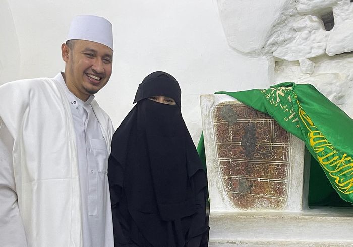 Habib Usman beberkan cerita yang belum teruangkap di balik proses Ruben Onsu jadi mualaf.