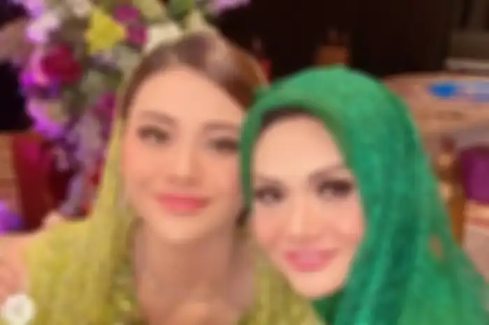 Aurel Hermansyah unggah foto bersama Krisdayanti