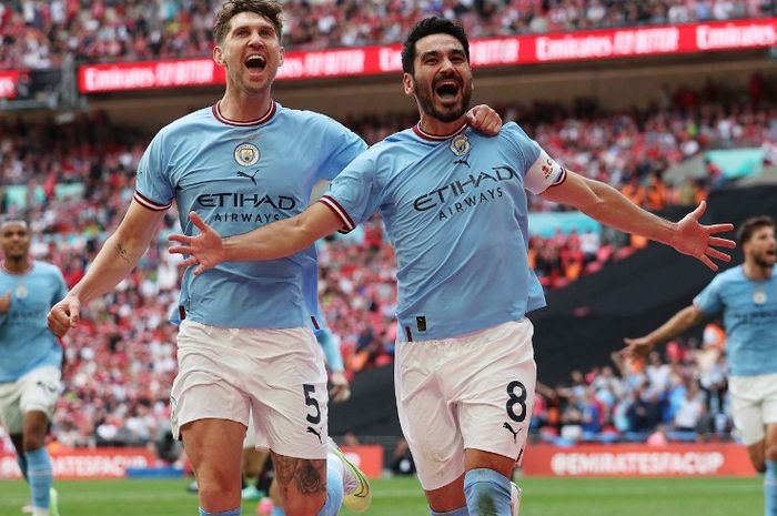 Selebrasi Ilkay Guendogan usai mencetak gol keduanya ke gawang Manchester United di final Piala FA 2022-2023, Sabtu (3/6/2023).