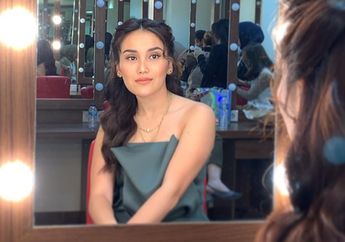 Sering Tiba-tiba Tercium Bau-bau Bunga dan Pandan, Intip Penampakan Kamar di Rumah Artis Ayu Ting Ting yang Konon Mistis!