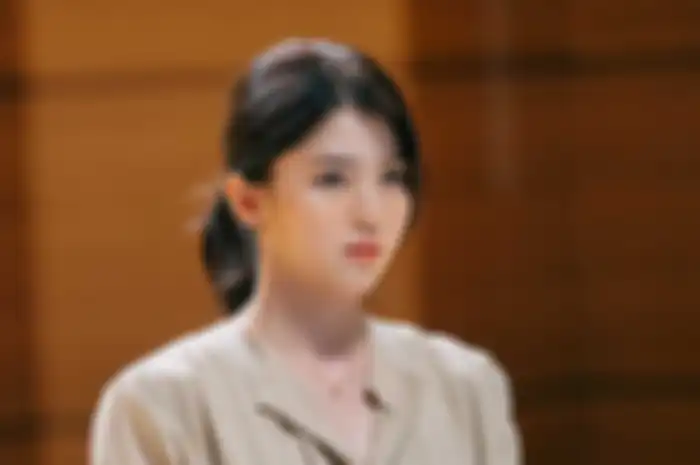 Outfit Han So Hee di drama Nevertheless