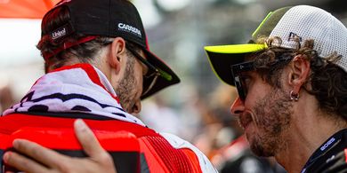 Momen Langka Valentino Rossi Dibantah Muridnya, Bagnaia Berontak karena The Doctor Rawan Bikin Ducati Panas