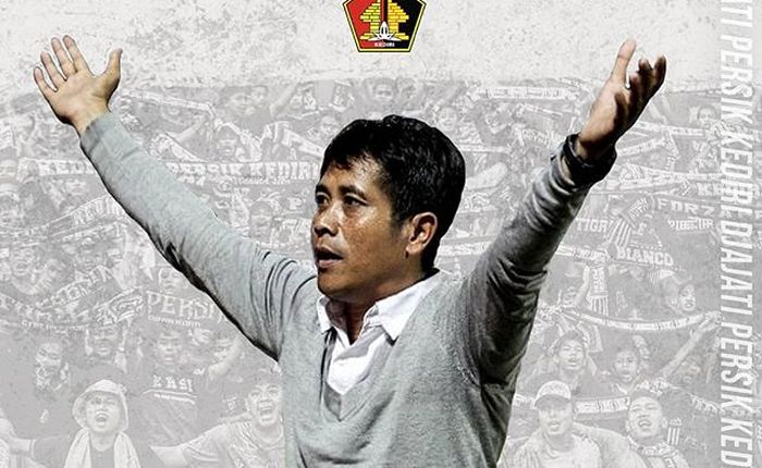 Mantan pelatih Arema FC, Joko Susilo, resmi menjadi pelatih anyar Persik Kediri.