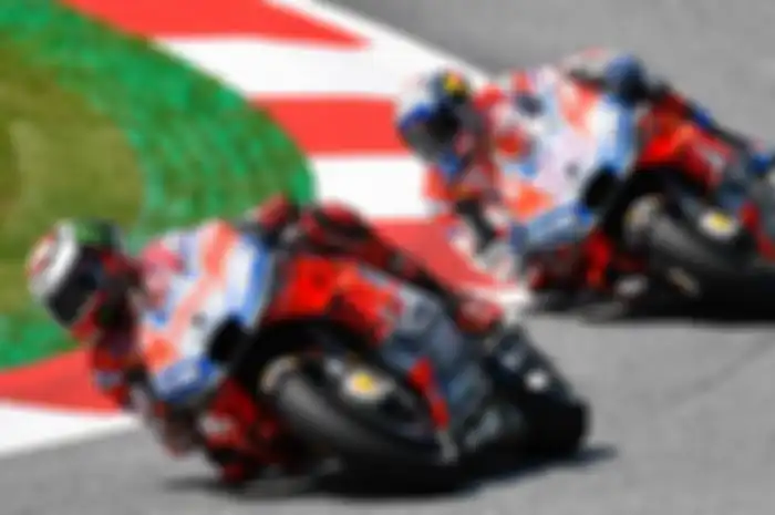 Andrea Dovizioso dan Jorge Lorenzo