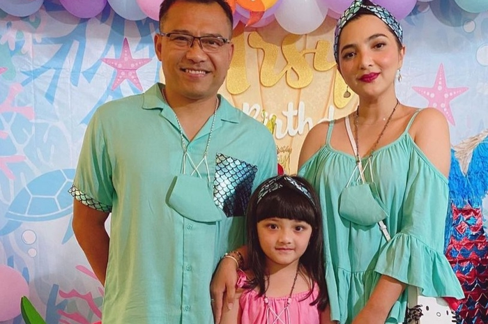 Dapat kado fantastis dari Ashanty dan Anang Hermansyah saat ulang tahun, begini reaksi Arsy Hermansyah.