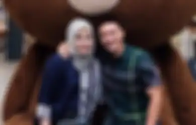 Mantan Suami Terlibat Korupsi hingga Cerai, Penampilan Sherrin Tharia Kini Bikin Pangling Setelah Sempat Lepas Hijab, Kerap Pamer Potret Semringah Bareng Sosok Ini