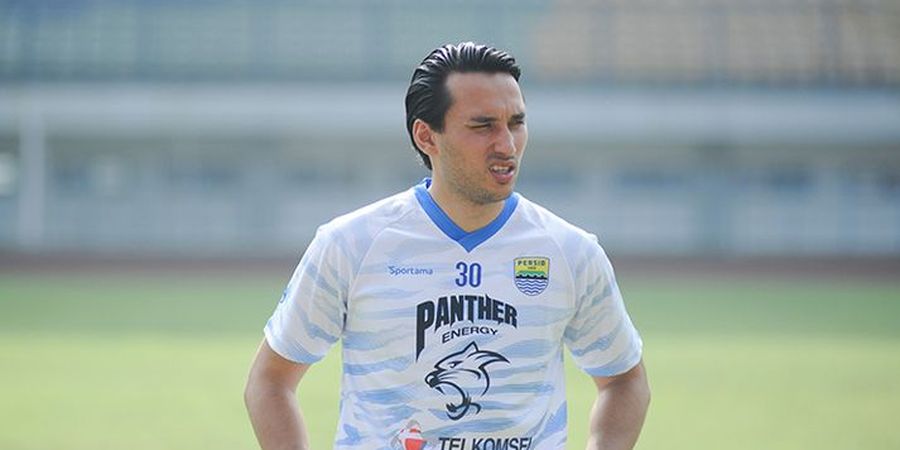 Begini Sosok Striker Persib Ezra Walian di Mata Nick Kuipers