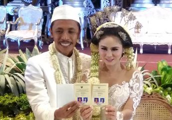 Rezeki Ngalir! Bisa Bangun Rumah Usai Nikahi Reporter Cantik, Furry Setya Ceritakan Kisah Hidupnya yang Pernah Susah, Makan Telur 1 Butir Sehari