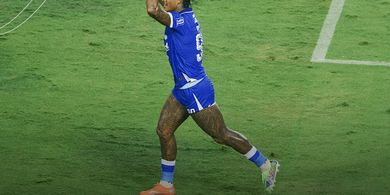 Hasil Super League - Ramon Tanque Nyekor Lagi, Persib Bandung Gasak Bali United dalam Drama 5 Gol