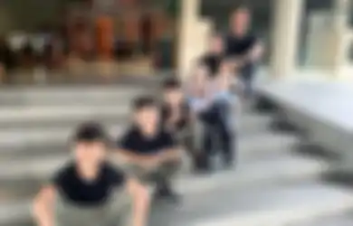 Sandang Status Istri Pengusaha Tajir Melintir, Artis Cantik Mantan Raffi Ahmad Ini Tetiba Keluhkan Beratnya Hidupi 5 Anak Seorang Diri: Badan Mau Rontok Rasanya