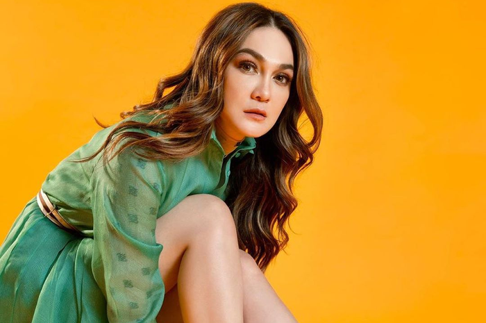 Luna Maya 