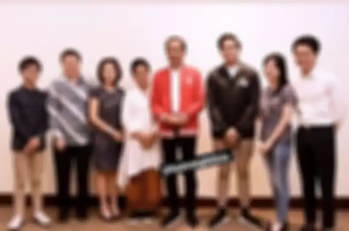 Foto pertemuan keluarga Kaesang Pangarep dan Felicia Tissue