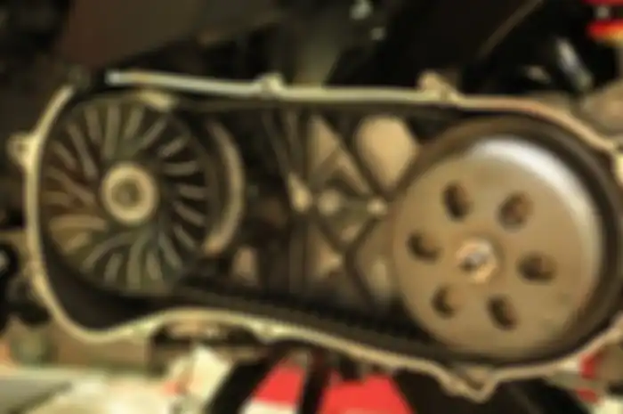 Tips modifikasi motor matic, pakai v-belt kevlar di CVT motor matic ada kelebihannya loh!