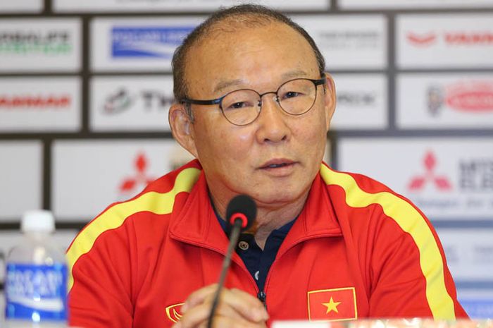 Pelatih Timnas Vietnam, Park Hang-seo, dalam konferensi pers menjelang tampil di Piala AFF 2022.