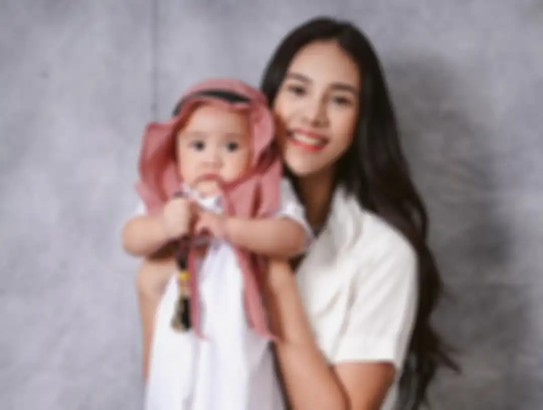 Anya Geraldine senang bisa foto bareng Rayyanza Malik Ahmad