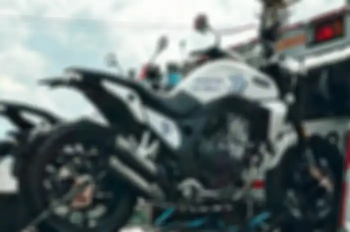  Korps Lalu Lintas (Korlantas) Polri telah menyiapkan  132 unit motor Hunter Scrambler SK500 untuk ujian praktik SIM C1.