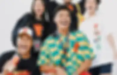 Pestapora Rilis Koleksi Apparel Hasil Kolaborasi bareng Shining Bright
