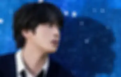 Jelang Wamil, Jin BTS Pamer Kepala Plontosnya Hingga Kuasai Trending Topic!