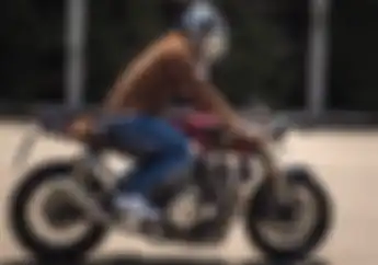 Enggak Biasa, Begini Jadinya Kalau Cafe Racer Ambil Gaya Motor GP Jadul